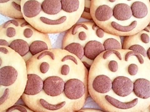 ホット ケーキ ミックス アンパンマンクッキー スーツ 着こなし 女性 画像 ホット ケーキ ミックス アンパンマンクッキー スーツ 着こなし 女性 画像